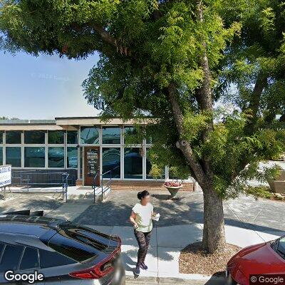 Thumbnail image of the front of a dentist office practice with the name Quezada Dental Office which is located in Lindsay, CA