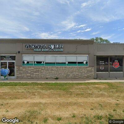 Thumbnail image of the front of a dentist office practice with the name George Stephen Knowlton, DDS which is located in Saint Clair Shores, MI