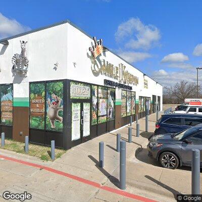 Thumbnail image of the front of a dentist office practice with the name Smiley Dental which is located in Dallas, TX