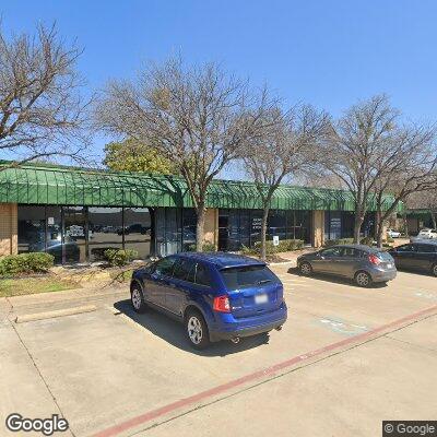 Thumbnail image of the front of a dentist office practice with the name Green Oaks Dental which is located in Arlington, TX