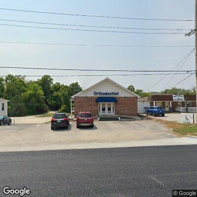 Thumbnail image of the front of a dentist office practice with the name Barnette Orthodontics which is located in Hillsboro, MO