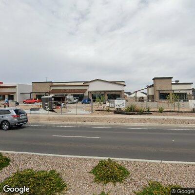 Thumbnail image of the front of a dentist office practice with the name Halcomb Orthodontic which is located in Queen Creek, AZ