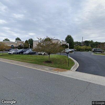 Thumbnail image of the front of a dentist office practice with the name Yuanbing Gong, DDS which is located in Lynchburg, VA