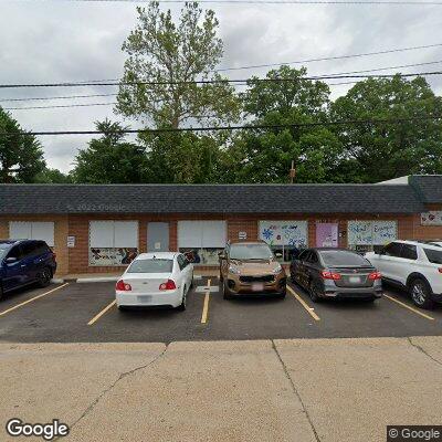 Thumbnail image of the front of a dentist office practice with the name Oms Richmond Center which is located in Saint Louis, MO