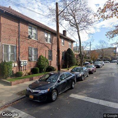 Thumbnail image of the front of a dentist office practice with the name Mark Leskovitz Dental which is located in Brooklyn, NY