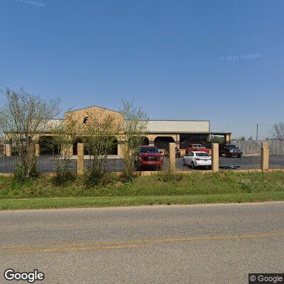 Thumbnail image of the front of a dentist office practice with the name Southern Dentistry which is located in Daphne, AL