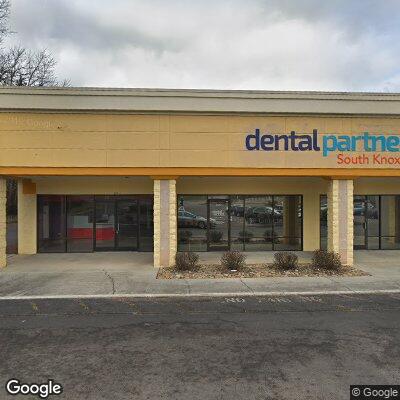 Thumbnail image of the front of a dentist office practice with the name Dental Partners which is located in Knoxville, TN