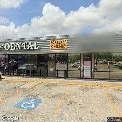 Thumbnail image of the front of a dentist office practice with the name Bellfort Dental which is located in Houston, TX