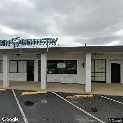 Thumbnail image of the front of a dentist office practice with the name Popper John R DDS Ofc which is located in Kingsport, TN