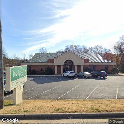 Thumbnail image of the front of a dentist office practice with the name Keith Howard Austin, DDS which is located in Lynchburg, VA