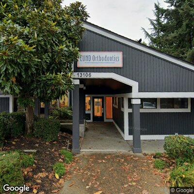 Thumbnail image of the front of a dentist office practice with the name Lund Orthodontics which is located in Kirkland, WA