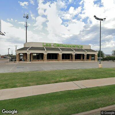 Thumbnail image of the front of a dentist office practice with the name Lee Orthodontics which is located in Abilene, TX