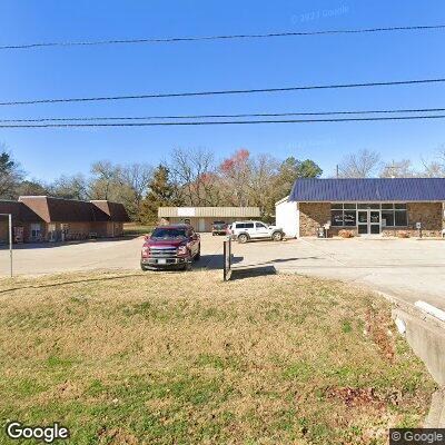 Thumbnail image of the front of a dentist office practice with the name Henbest Dental which is located in Pea Ridge, AR