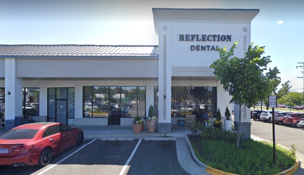 Thumbnail image of the front of a dentist office practice with the name Julian W. Chen Dds which is located in Santa Monica, CA