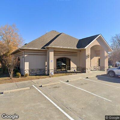 Thumbnail image of the front of a dentist office practice with the name DALLAS STREET DENTAL which is located in Fort Smith, AR