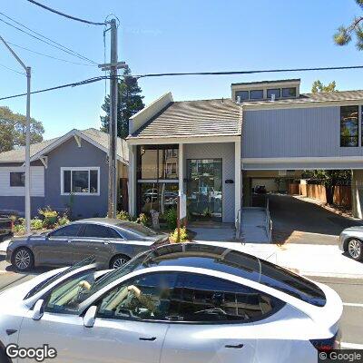 Thumbnail image of the front of a dentist office practice with the name Spitz and Davis Pediatric Dentistry which is located in San Mateo, CA