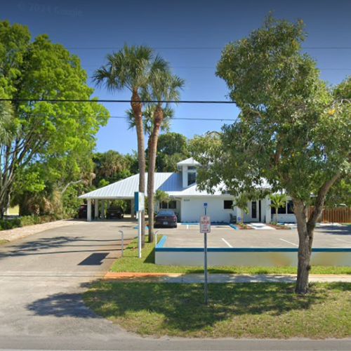 Thumbnail image of the front of a dentist office practice with the name Stuart Prosthetic Dentistry which is located in Stuart, FL