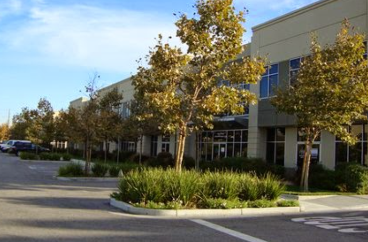 Thumbnail image of the front of a dentist office practice with the name Kifer Park Dental which is located in Sunnyvale, CA