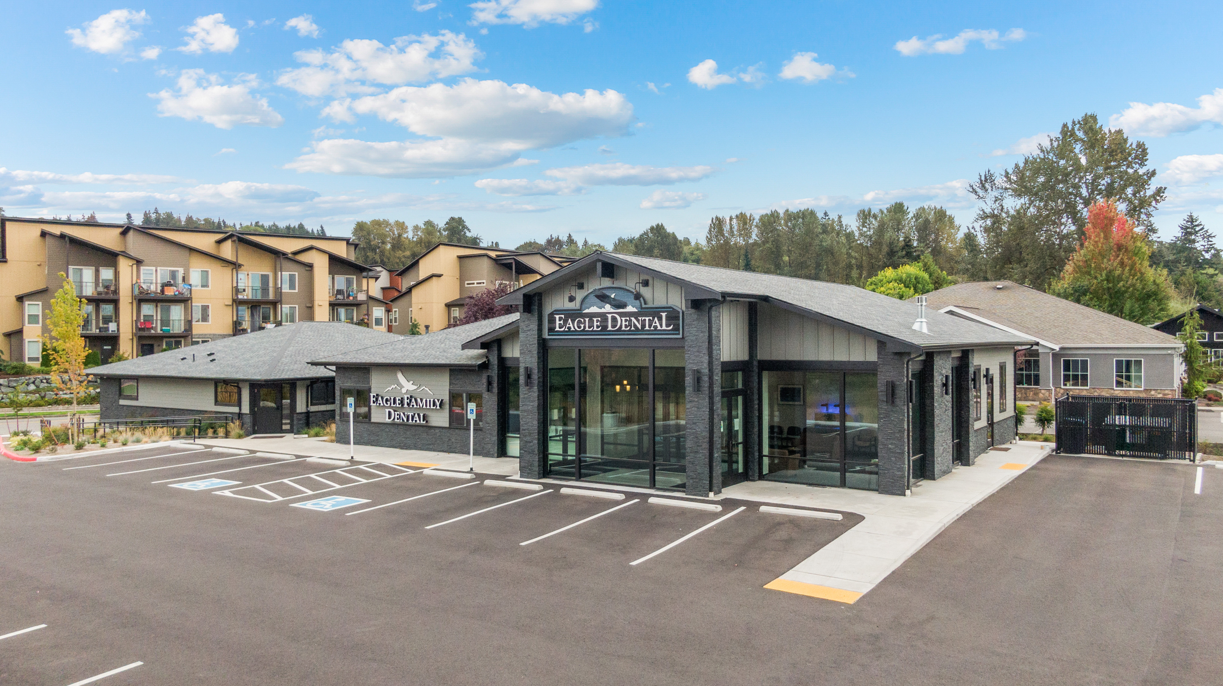 Thumbnail image of the front of a dentist office practice with the name Eagle Family Dental which is located in Arlington, WA