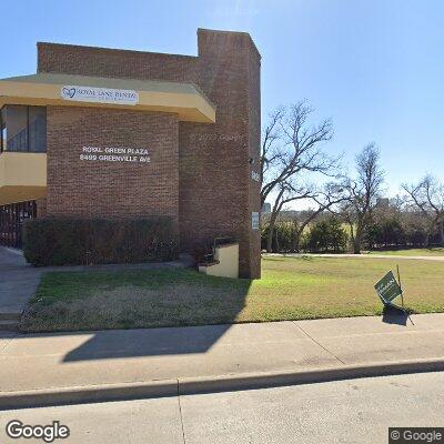 Thumbnail image of the front of a dentist office practice with the name T. Bob Davis, DMD which is located in Dallas, TX