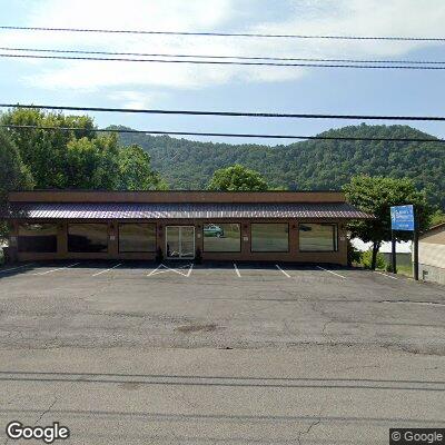 Thumbnail image of the front of a dentist office practice with the name Esther Lee which is located in Bristol, TN