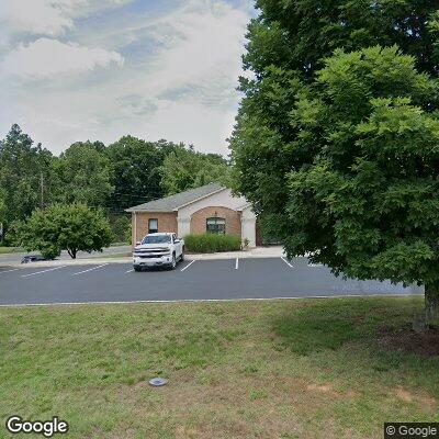 Thumbnail image of the front of a dentist office practice with the name Paul Henny DDS which is located in Vinton, VA