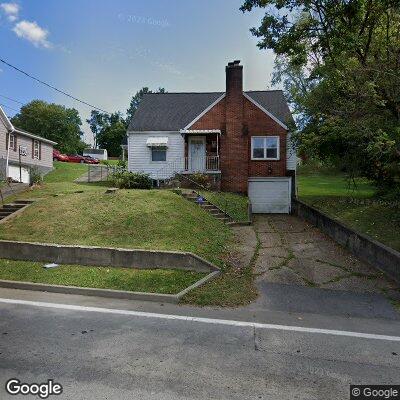 Thumbnail image of the front of a dentist office practice with the name Courtney Hamrick, DDS which is located in Bridgeport, WV