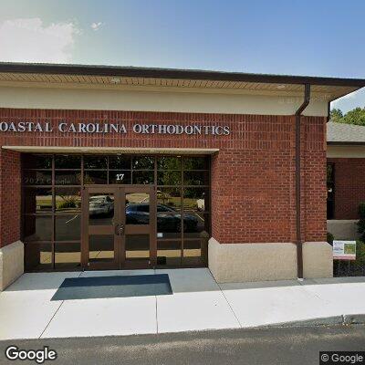 Thumbnail image of the front of a dentist office practice with the name W Alex Willis DR Dntst which is located in Jacksonville, NC