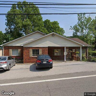 Thumbnail image of the front of a dentist office practice with the name Barker T R DDS Ofc which is located in Alum Creek, WV