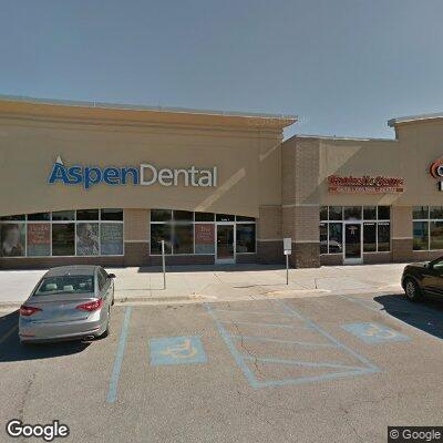 Thumbnail image of the front of a dentist office practice with the name Aspen Dental which is located in Mason City, IA