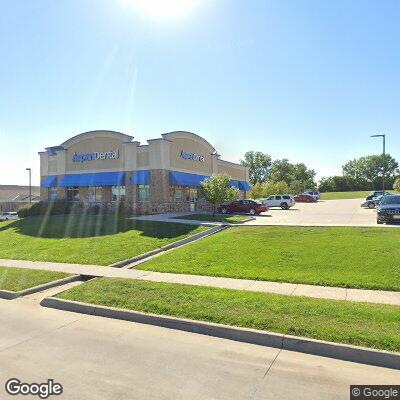 Thumbnail image of the front of a dentist office practice with the name Aspen Dental which is located in Marshalltown, IA