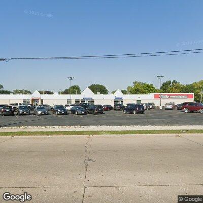 Thumbnail image of the front of a dentist office practice with the name Best Smiles Family Dental which is located in Moline, IL