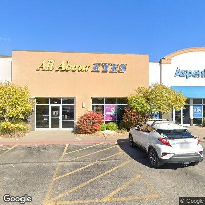 Thumbnail image of the front of a dentist office practice with the name Aspen Dental which is located in Moline, IL