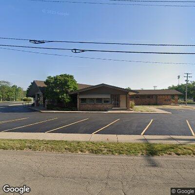 Thumbnail image of the front of a dentist office practice with the name Canton Dental Professional Building which is located in Canton, IL