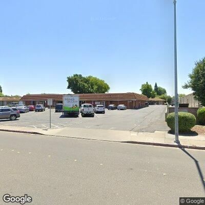 Thumbnail image of the front of a dentist office practice with the name Oakdale Dental Lab which is located in Oakdale, CA