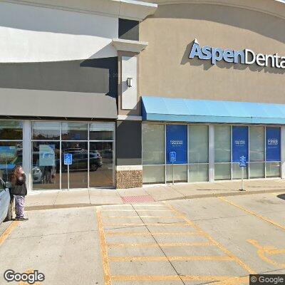 Thumbnail image of the front of a dentist office practice with the name Aspen Dental which is located in Des Moines, IA