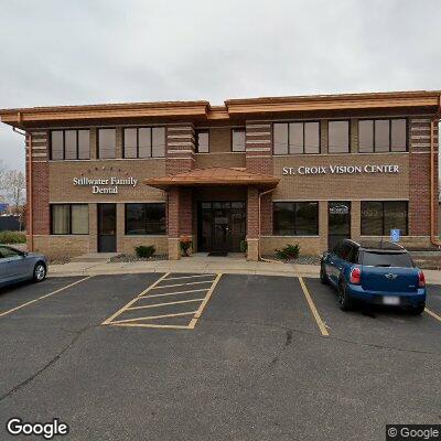 Thumbnail image of the front of a dentist office practice with the name Oakridge Dental Center which is located in Stillwater, MN