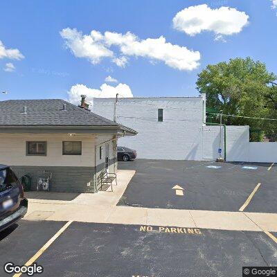 Thumbnail image of the front of a dentist office practice with the name Becker Dental which is located in Lansing, IL