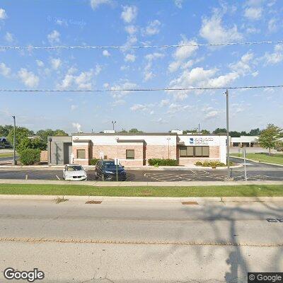 Thumbnail image of the front of a dentist office practice with the name Pinewood Dental which is located in Lemont, IL