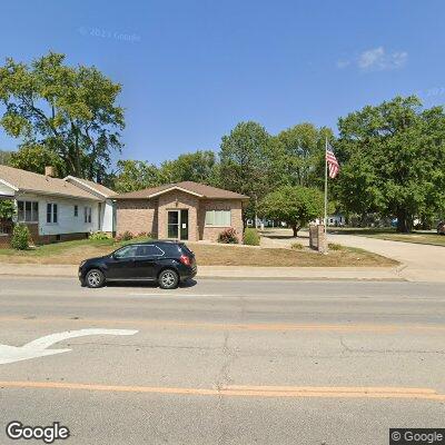 Thumbnail image of the front of a dentist office practice with the name Ladner Orthodontics which is located in Macomb, IL