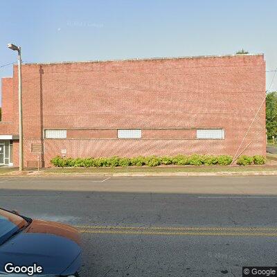 Thumbnail image of the front of a dentist office practice with the name Signature Smile which is located in Florence, AL