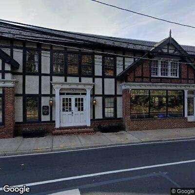 Thumbnail image of the front of a dentist office practice with the name Harbor Family Dental which is located in Roslyn, NY