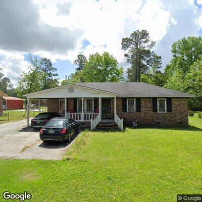 Thumbnail image of the front of a dentist office practice with the name Harvin Dentist which is located in Kingstree, SC