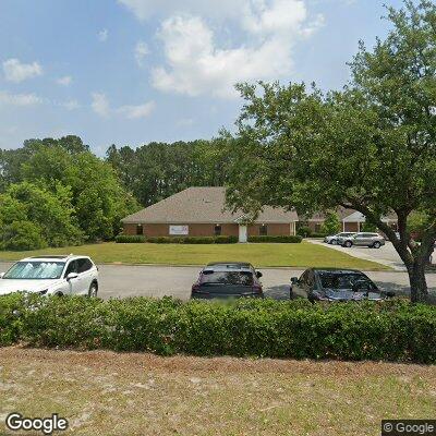 Thumbnail image of the front of a dentist office practice with the name Richmond Hill Family & Cosmetic Dentistry which is located in Richmond Hill, GA