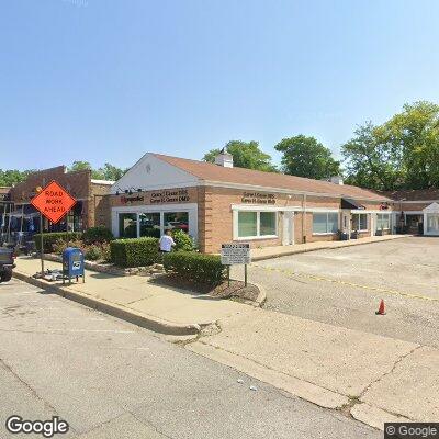 Thumbnail image of the front of a dentist office practice with the name Gavin Green Dentistry which is located in Glenview, IL