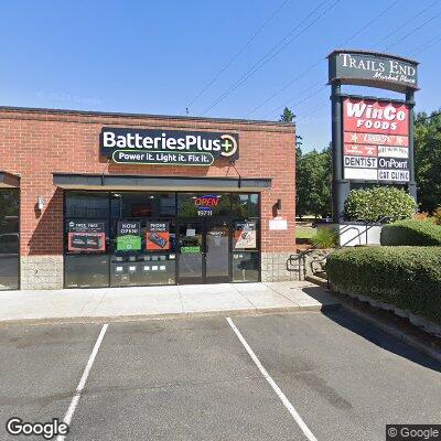 Thumbnail image of the front of a dentist office practice with the name Glenn Family Dental which is located in Oregon City, OR