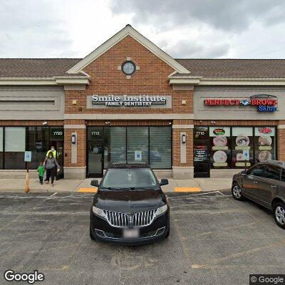 Thumbnail image of the front of a dentist office practice with the name The Smile insti Tute which is located in Milwaukee, WI