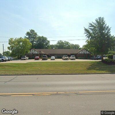 Thumbnail image of the front of a dentist office practice with the name Hoagburg Orthodontics which is located in Bluffton, IN