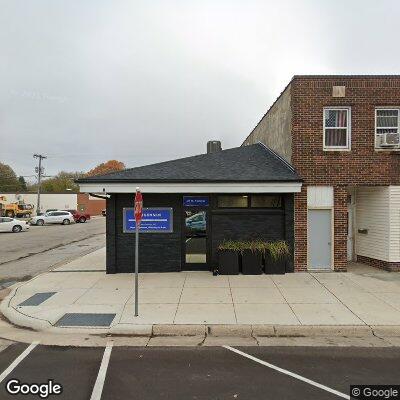 Thumbnail image of the front of a dentist office practice with the name Jonathan Smiley which is located in Hampton, IA