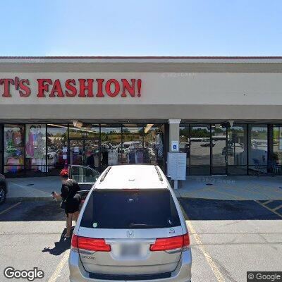 Thumbnail image of the front of a dentist office practice with the name Family Dental which is located in Greenville, SC